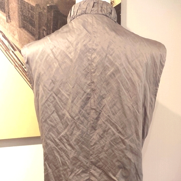 Erin of London | Silver Gray Ruching Crinkle Vest | XL - Picture 5 of 12